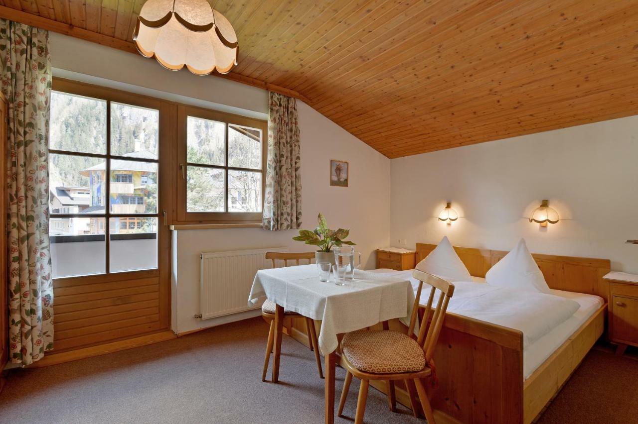 Gaestehaus Elfriede Mayrhofen Exteriör bild